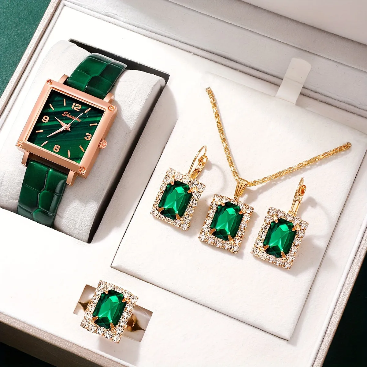 Stylish 5Piece Womens Watch  Jewelry Set for Mom